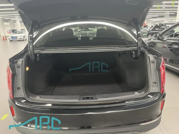 Hongqi E-QM5 2022, vehículo eléctrico de batería