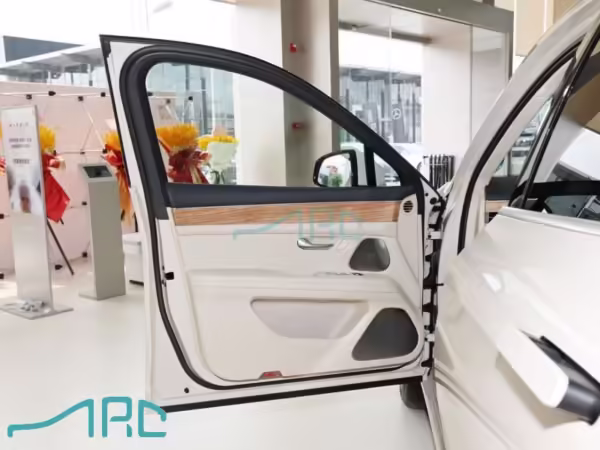 AITO M5 EV 2024