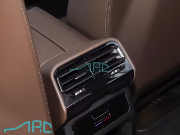 بي ام دبليو اي 5 2024