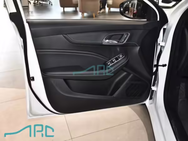 2023 MG6