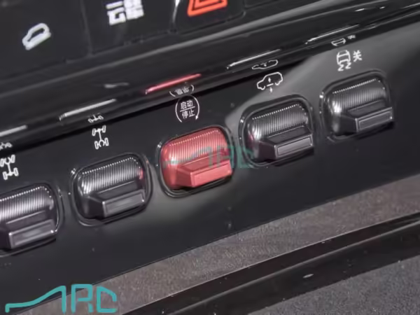 BYD U8 2024