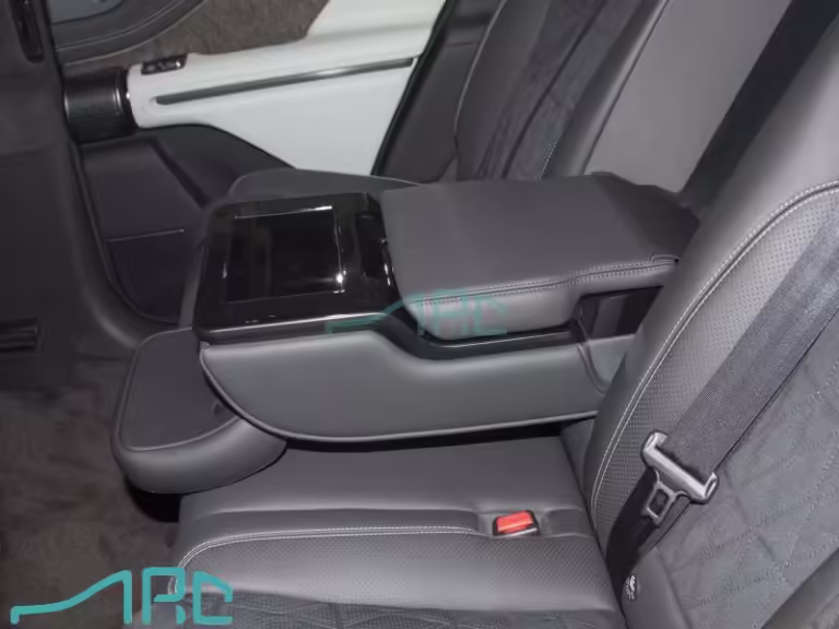 BYD U8 2024