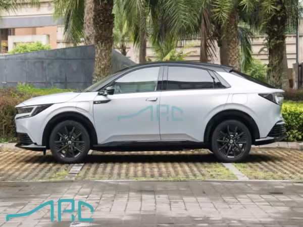هوندا e 2024:NP2