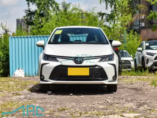 TOYOTA COROLLA 2024