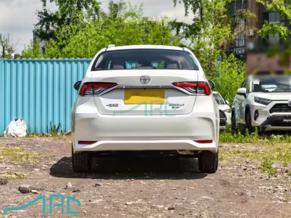 TOYOTA COROLLA 2024