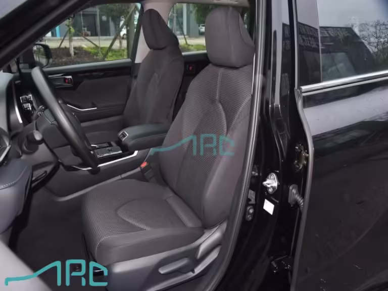 2024 TOYOTA HIGHLANDER