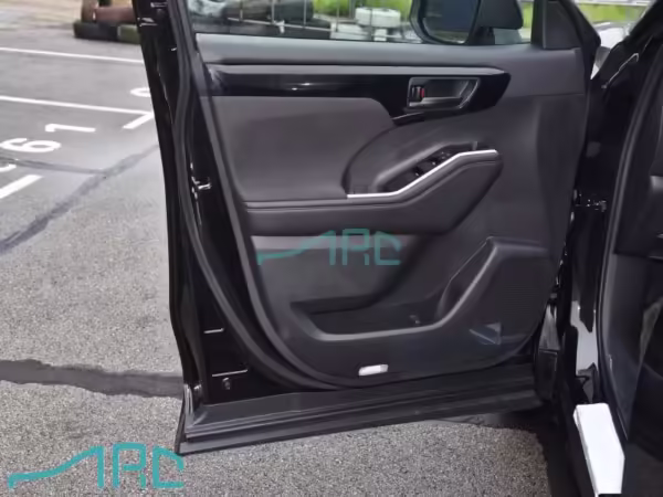 2024 TOYOTA HIGHLANDER