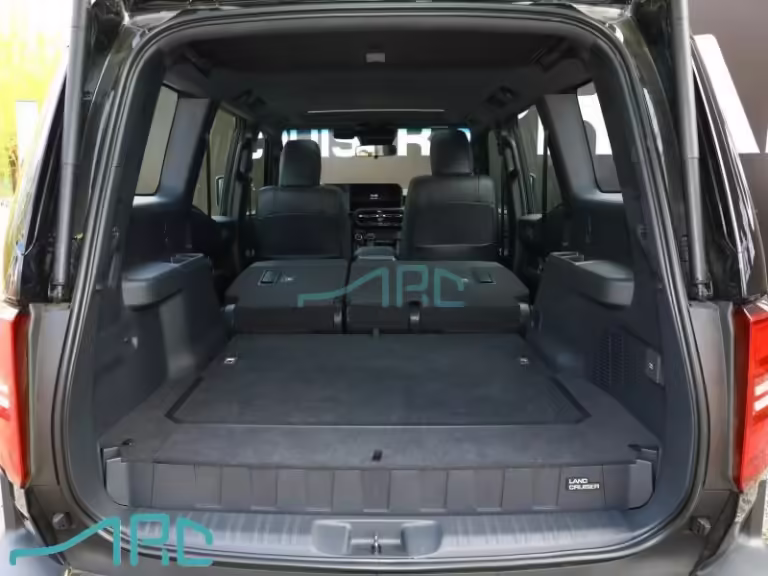 TOYOTA PRADO 2024