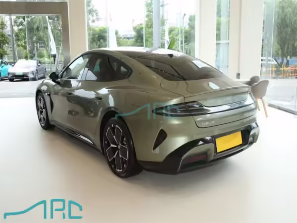 2024 XIAOMI SU7