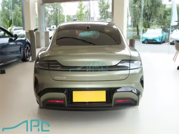 2024 XIAOMI SU7