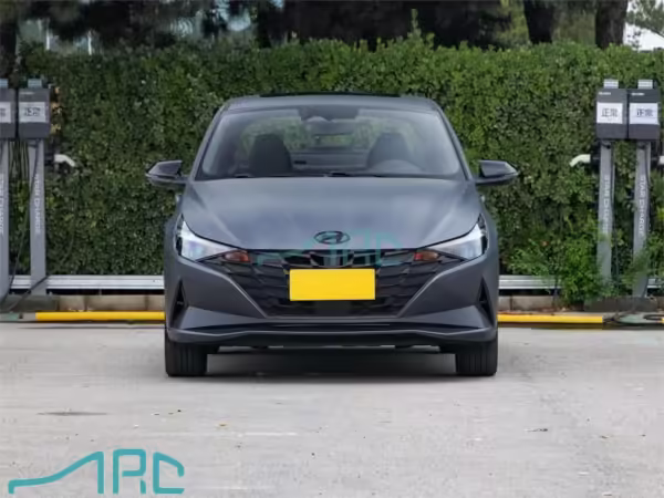 Hyundai Elantra 2022