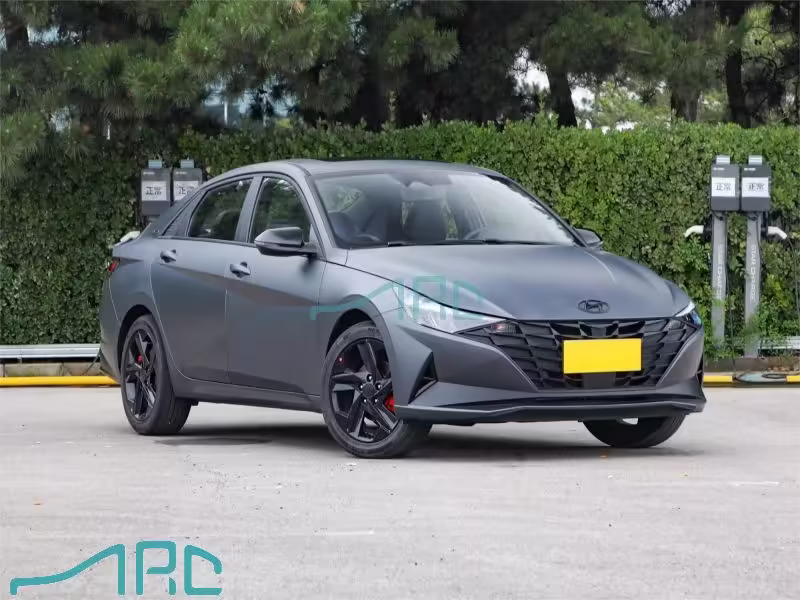 Hyundai Elantra 2022