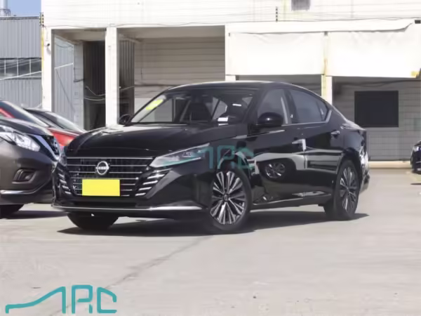 نيسان تينا 2022