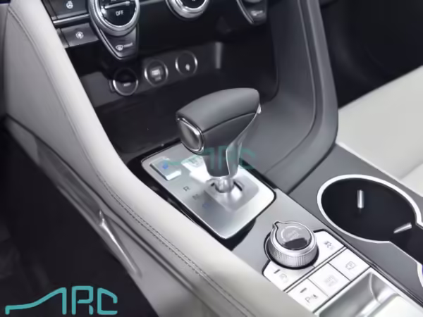 2023 Genesis G70