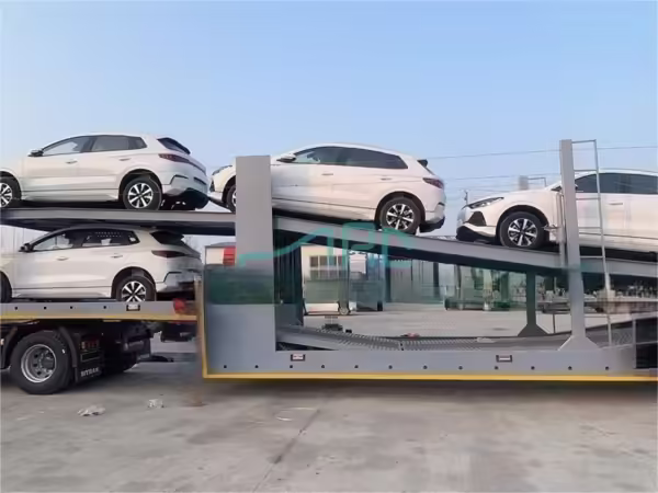 2024 BYD E2