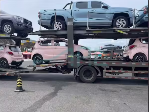 Xe Changan Eado EV460 2021