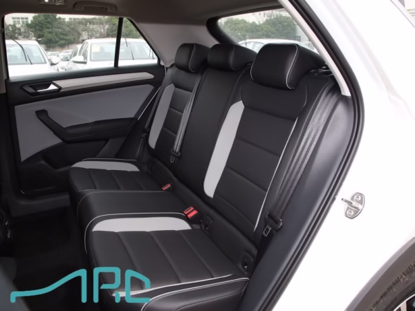 VW T-ROC Tango 2025